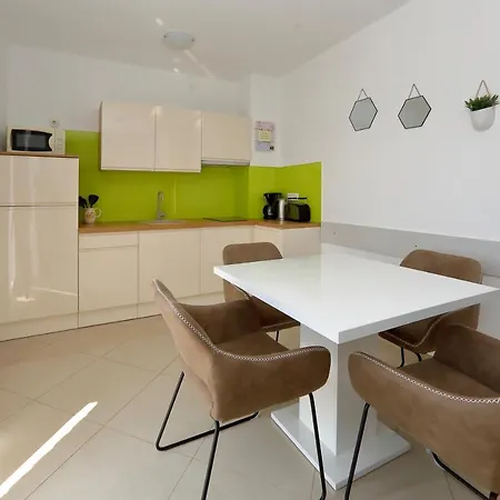 Nina Διαμέρισμα