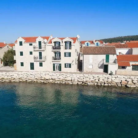 Nina Apartment Bibinje