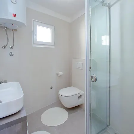 Apartman Nina *