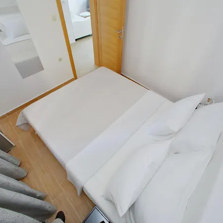 Nina Apartman Bibinje