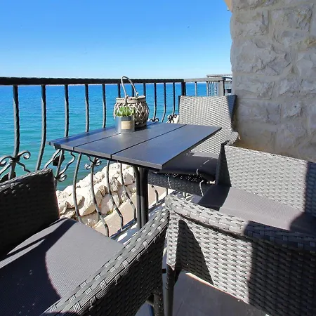 Appartement Nina *