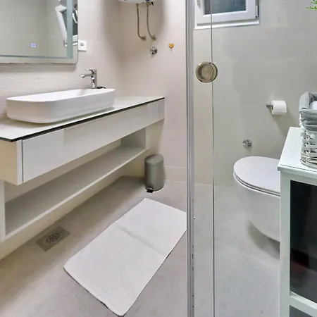 Nina Apartamento Bibinje