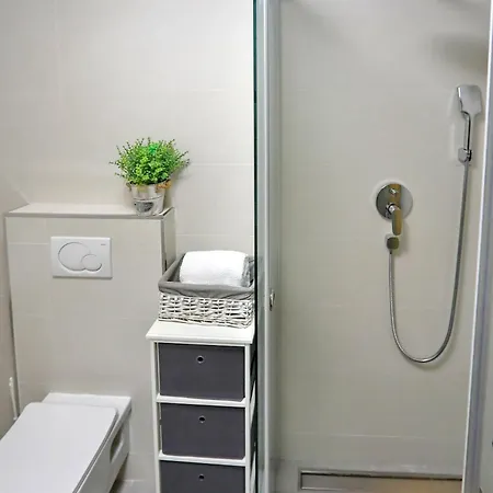 Nina Apartamento Bibinje