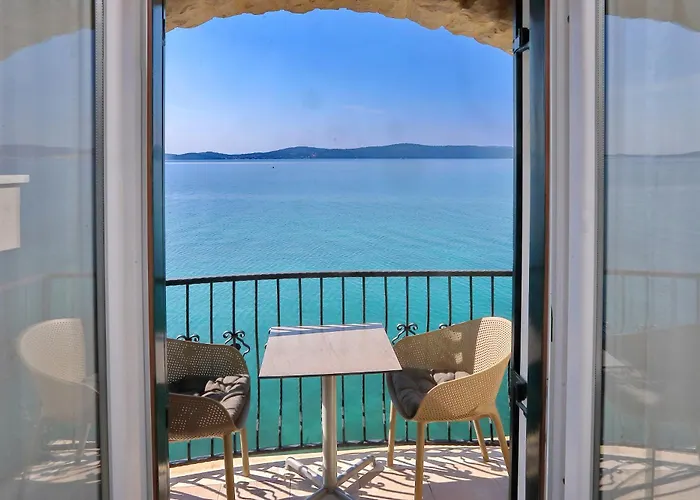 Nina Apartament